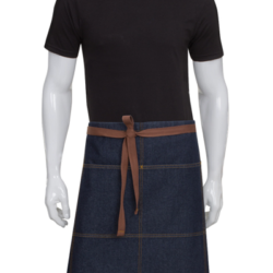 Ficha técnica: Mandil de tela mezclilla o jeans con tirante en tela huincha poliester.
Mandil de mezclilla con tirante café en tela huincha,ideal para trabajo,protección de ropa y regalos corporativos.
Se encuentra disponible en Mezclilla color azul y negro.
El tirante de la cintura se encuentra disponible en màs de 10 colores.
Usos: sus usos son varios, pechera parrillera, regalo publicitario.regalos corporativo,Ropa de trabajo,Cocina etc.
Lavados:se recomienda lavar sola sin secadora. Mandil de jeans