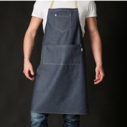 Ficha técnica: pechera de mezclilla con aplicaciones en cuello de tela.
Delantal mezclilla de calidad con aplicaciones en tirante de tela ,con tirante ajustable para mayor adaptabilidad y comodidad.
Se encuentra disponible en color azul y negro.
Usos: sus usos son varios, pechera parrillera, regalo publicitario.regalos corporativo,Ropa de trabajo,Cocina etc.
Lavados:se recomienda lavar sola sin secadora.
Fono ventas :22-7244928 99-6569117
contacto@vxmventaspormayor.cl Pechera delantales precio