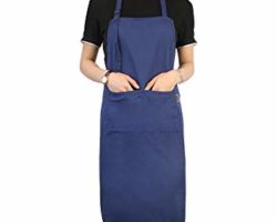 Ficha técnica del producto Pechera de cocina, corporativa, publicitaria.
Pechera trabajo corporativa y Publicitaria
Tela: Pechera, delantal ajustable en el cuello con pasador plástico
Para mejor ajuste, disponible en tela poliéster y en tela gabardina.
Descripción: pechera corporativa y publicitaria, de trabajo, fabricada en tela 100
Poliéster, tela delgada y liviana, durable, lavable, fácil de planchar, se
Encuentra disponible en más de 20 colores para elegir, se puede aplicar logo bordado y estampado.
Descripción: Pechera y o delantal publicitario de trabajo en tela gabardina composición
Algodón con poliéster, es más gruesa y se encuentra en 7 colores, se puede aplicar logo bordado y estampado
Tallas de pechera: las tallas son estándar ,su uso es para hombre y mujer, también se encuentran disponibles en talla xxl si así se requiere.
Usos: Pechera corporativa o delantal sus usos son variados, usos publicitarios para dar identidad a una marca, usos para trabajo en restaurantes, cafeterías, ferreterías, tiendas, clínicas, cocina ,de regalo corporativo etc. sus usos son variados y es para identificar a una marca y dar protección de manchas y productos.
Lavados: se recomienda lavar sola sin otras prendas.
Fono ventas:22-7244928 +56996569117