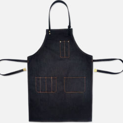 Ficha técnica: pechera de mezclilla.
Delantal mezclilla de calidad con tirante ajustable para mayor adaptabilidad y comodidad.
Se encuentra disponible en color azul y negro.
Las tallas son estándar adultos.
Usos: sus usos son varios, pechera parrillera, regalo publicitario.regalos corporativo,Ropa de trabajo,Cocina etc.
Lavados:se recomienda lavar sola sin secadora.
Fono ventas :22-7244928 99-6569117
contacto@vxmventaspormayor.cl Pechera de mezclilla